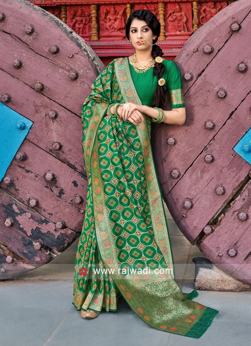 Weaving Banarasi Silk Green Traditional Saree