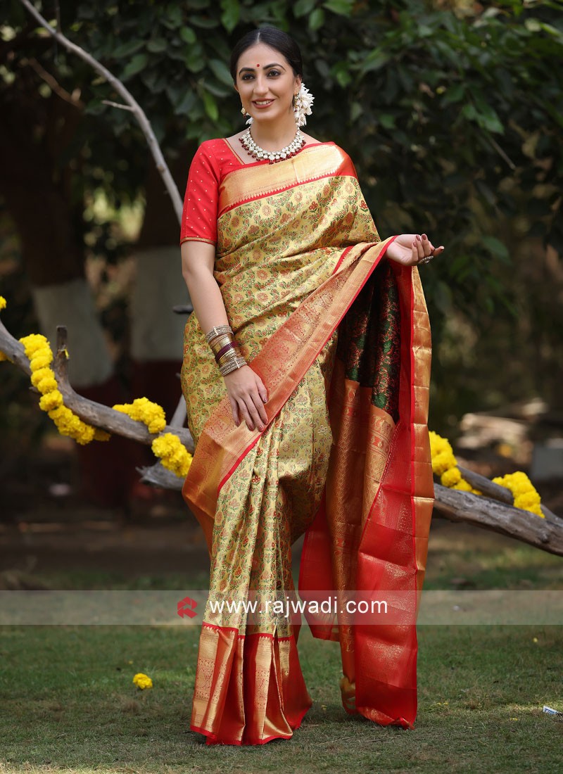 Kanchipuram Silk Saree With Woven Floral Buttis