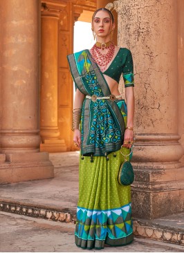 Lovable TWo Toned Green Silk Classic Saree