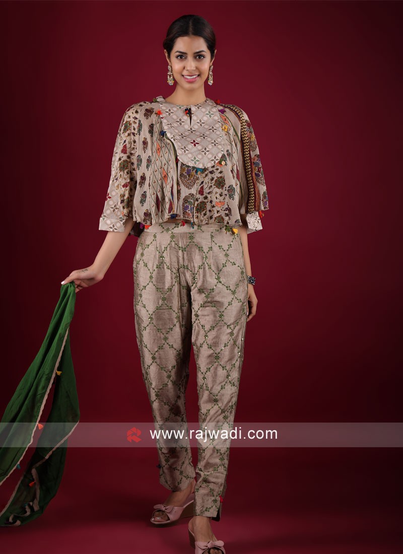 Poncho Style Salwar Kameez In Raw Silk Fabric