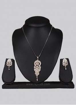 Silver Pendant Set with Earrings