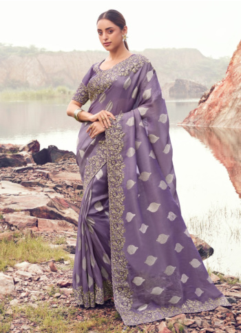 Beautiful Light Purple Banarasi Silk Saree