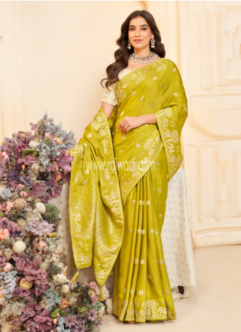 Mehndi Green Woven Banarasi Silk Saree
