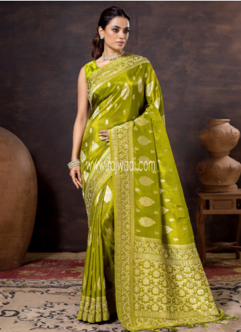 Mehendi Green Woven Banarasi Silk Saree